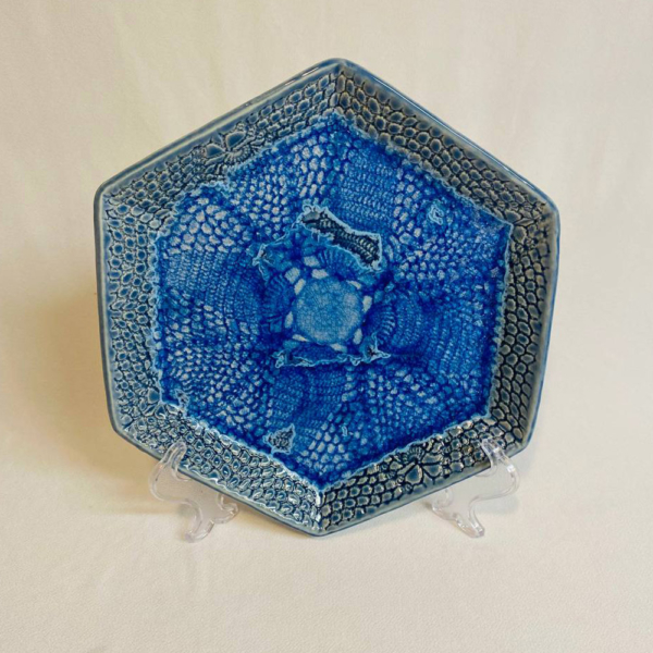 Family Serving Plates (blue-hexagon)